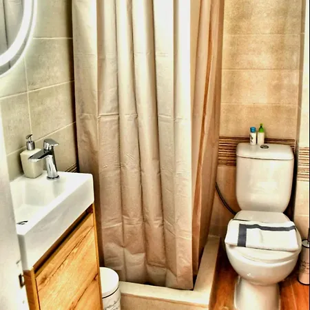 Апартаменты Alexander Golden View